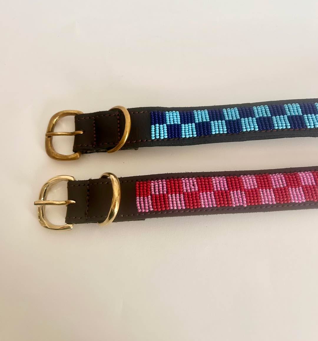 Naki 🤝🏼 Padr&atilde;o de xadrez lindoooooEste padr&atilde;o foi uma das nossas ideias mais recentes e subiu diretamente para um dos nossos preferidos! E tal como todos os outros tem nomes de palavras do Qu&eacute;nia, sabiam?A vers&atilde;o em azul chama-se Tsavo, um dos parque naturais de Safari do Qu&eacute;nia, que j&aacute;t tivemos oportunidade de visitar.A vers&atilde;o em cor-de-rosa chama-se Naivasha, uma refer&ecirc;ncia ao Lago Naivasha onde se podem ver, nomeadamente, muitos hipop&oacute;tamos (os nossos preferidos 🤭)